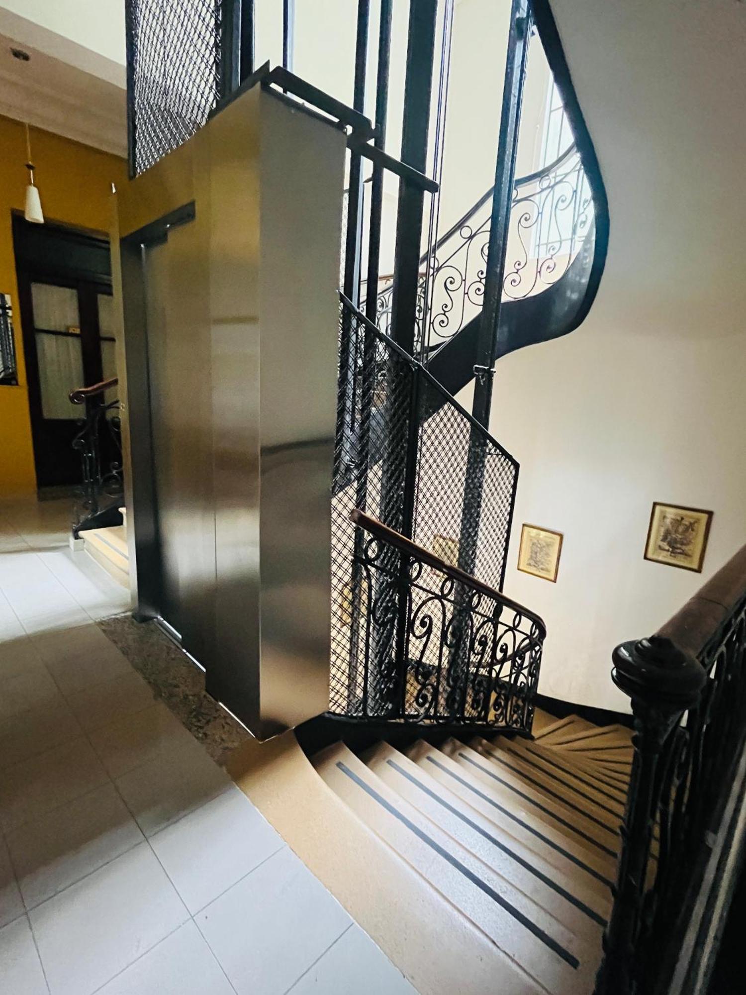 Hotel Alcazar Buenos Aires Exterior photo